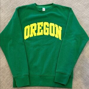Oregon crew neck - size small